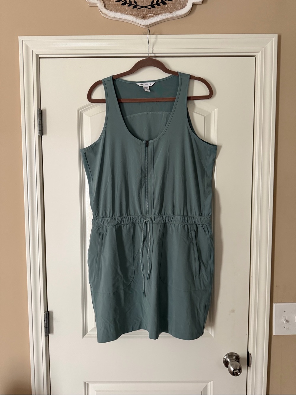 Athleta Sleeveless Dress in Seafoam